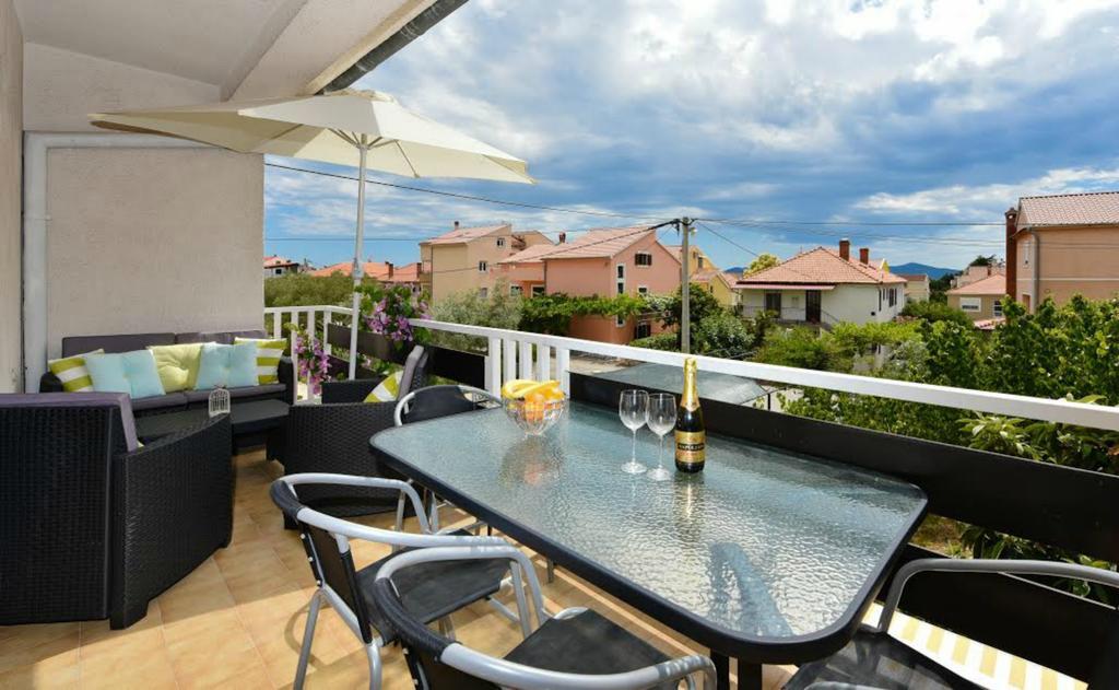Apartment Sunny Side Zadar Buitenkant foto